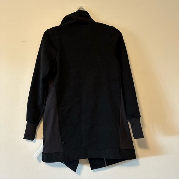 Lululemon Lab Black Yumi Asymmetrical Sweater Wrap New Size 4 - Picture 3 of 13